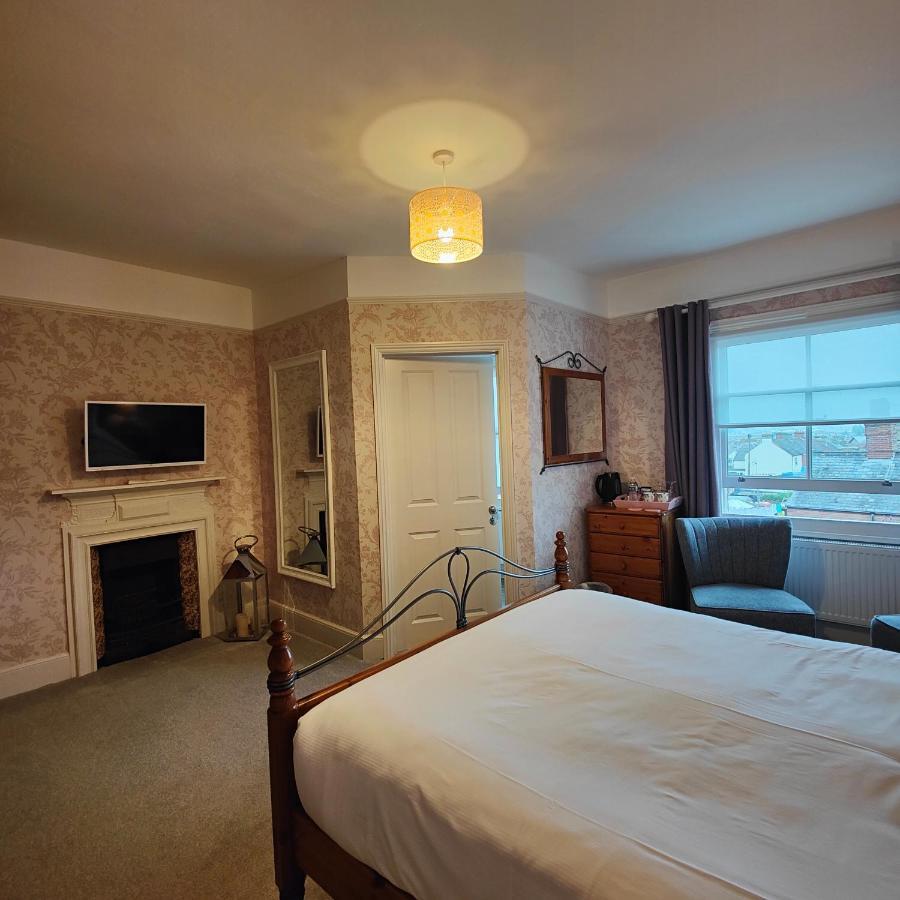 The Corner House Bed & Breakfast Lowestoft Bagian luar foto